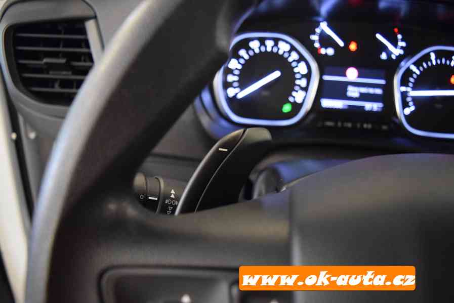 Peugeot Expert 2.0 BHDI LONG 6.MÍST AUTOMAT 130 kW 2023-DPH  - foto 19