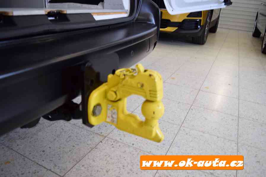 Peugeot Expert 2.0 BHDI LONG 6.MÍST AUTOMAT 130 kW 2023-DPH  - foto 14