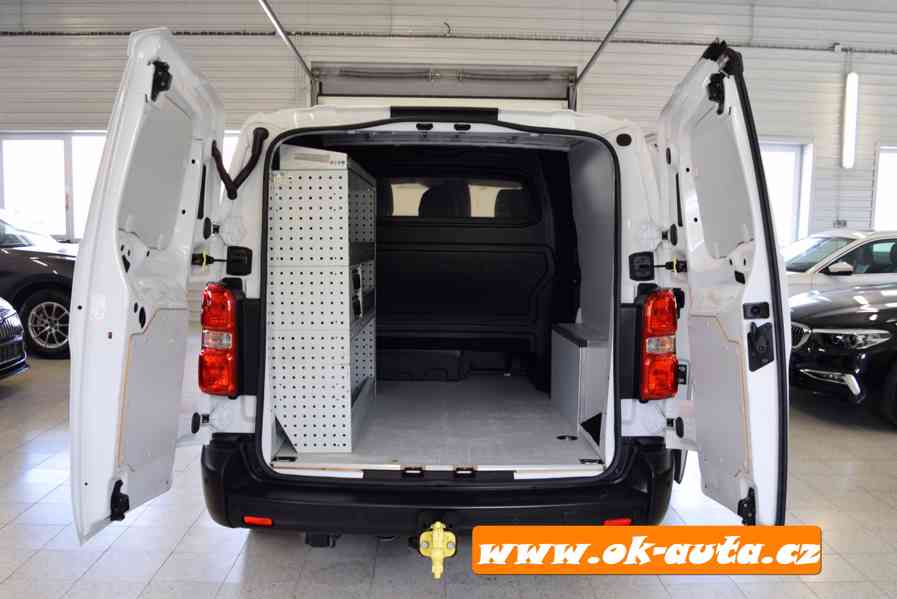 Peugeot Expert 2.0 BHDI LONG 6.MÍST AUTOMAT 130 kW 2023-DPH  - foto 12