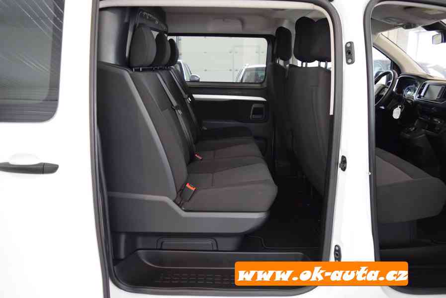 Peugeot Expert 2.0 BHDI LONG 6.MÍST AUTOMAT 130 kW 2023-DPH  - foto 9