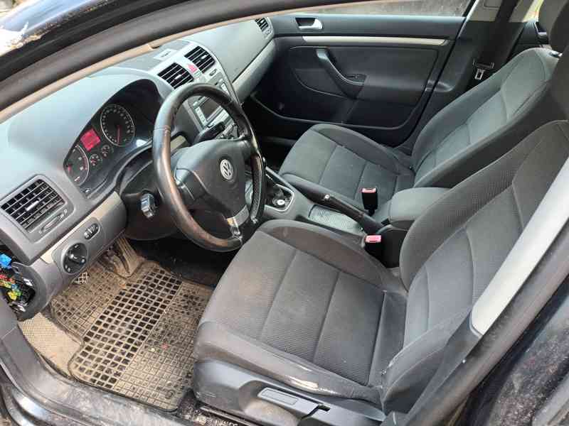 VW Golf 2.0FSI 4Motion havarovaný - foto 5