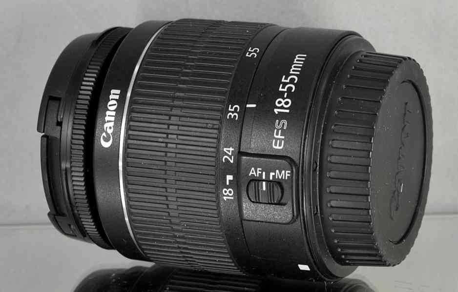 Canon EF -S 18-55mm f/3.5-5.6 III - foto 5