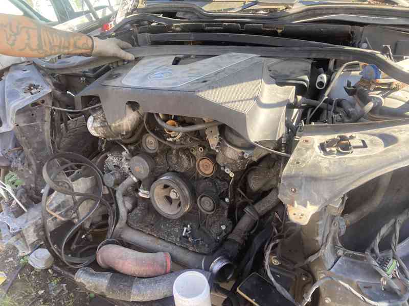 Mercedes ML W164 GL X164 420 CDI motor -