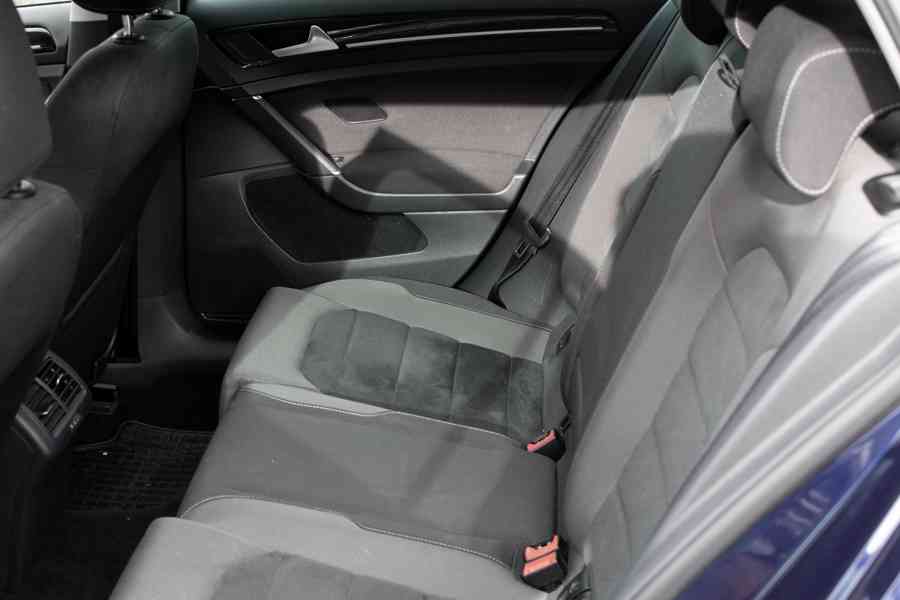 VW Golf 7.5 Manual R-line 2.0 TDI 110kw Highline 2018 - foto 11