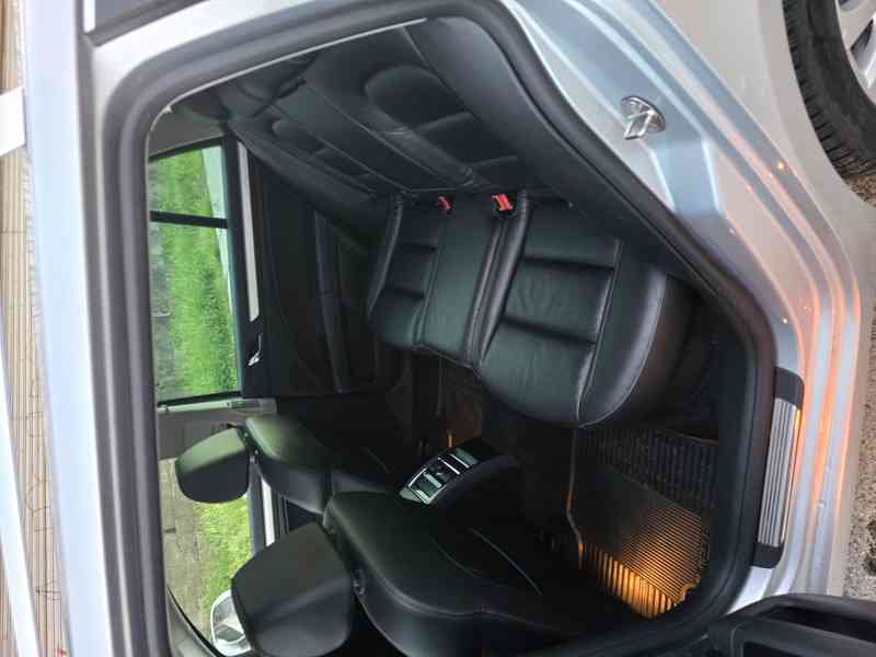 Škoda superb combi 2 dsg - foto 7