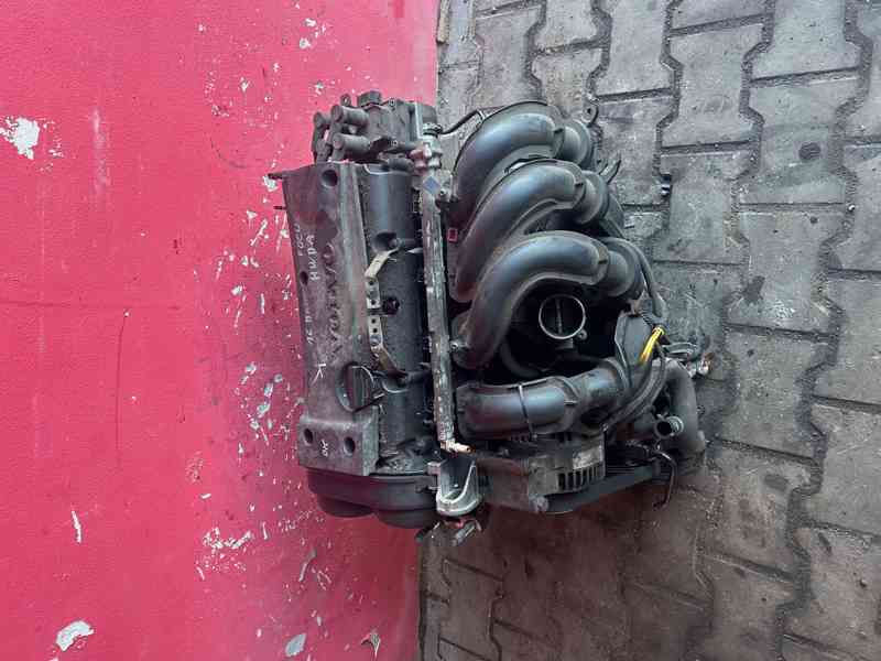 Motor 1,6 16V 74KW HWDA Ford Focus C-max komplet - foto 1