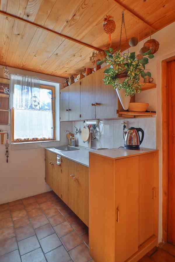 Prodej zděné rekreační chaty u Klatov - foto 14