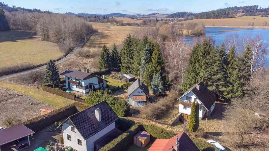 Prodej zděné rekreační chaty u Klatov - foto 2