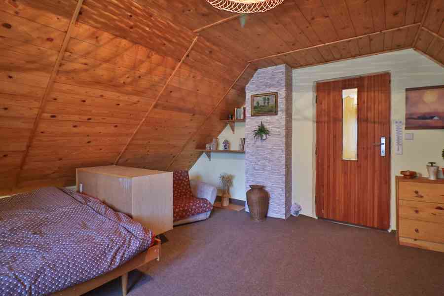 Prodej zděné rekreační chaty u Klatov - foto 19