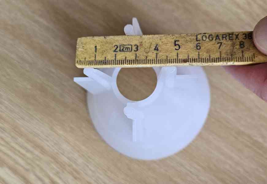 Myčka nádobí Trychtýř do násypu soli AEG 646.17053 násypka  - foto 2