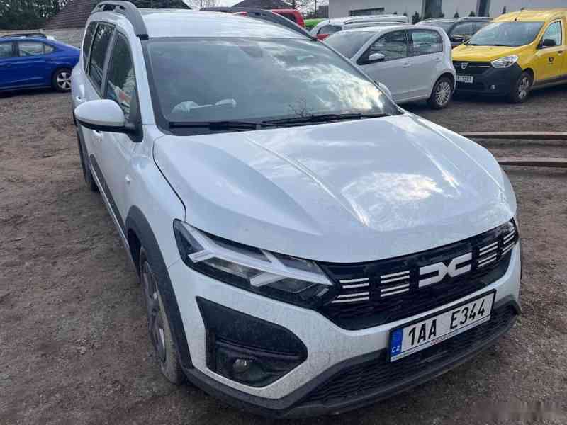 Dacia Jogger 1.0i 81kw rok 10.2023 ČR DOKLADY - foto 2