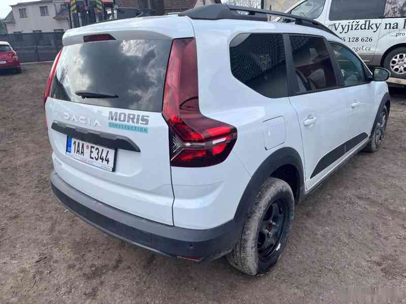 Dacia Jogger 1.0i 81kw rok 10.2023 ČR DOKLADY - foto 4