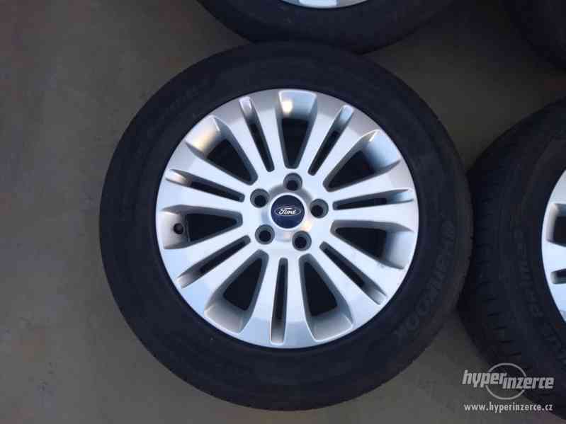 Alu kola Ford Mondeo Focus 6,5x16 5x108 215/55R16 - foto 7