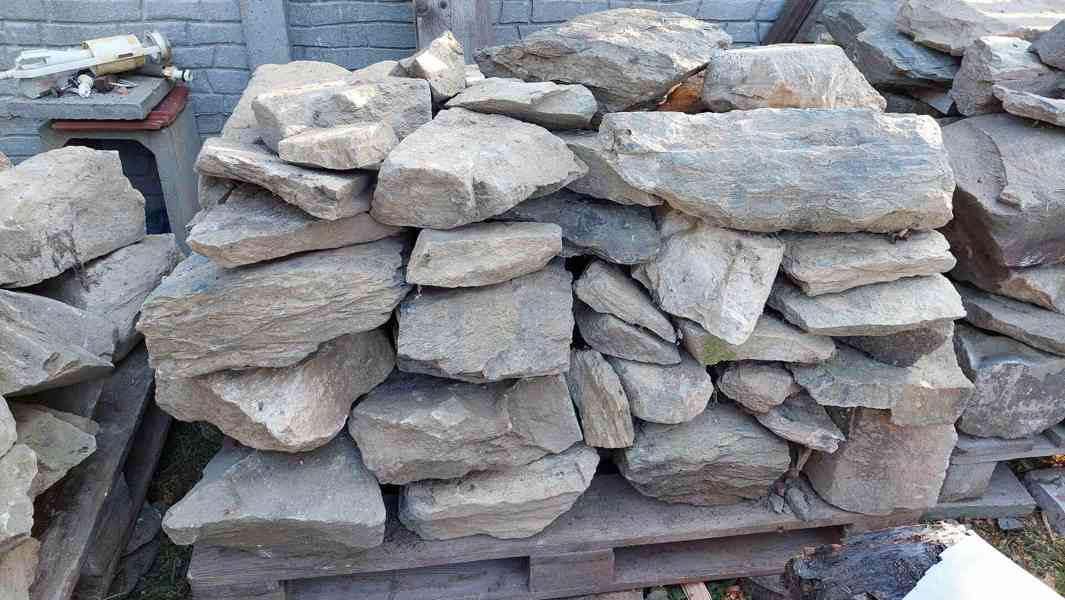 Stavební kámen - droba - foto 3