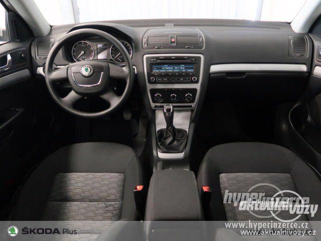 Škoda Octavia 1.2, benzín,  2012 - foto 8