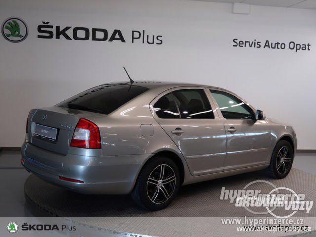 Škoda Octavia 1.2, benzín,  2012 - foto 9