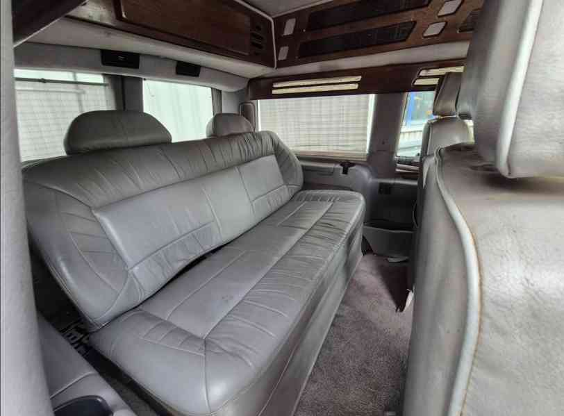 Chevrolet Astro Van 4,3i benzín 139kw - foto 14