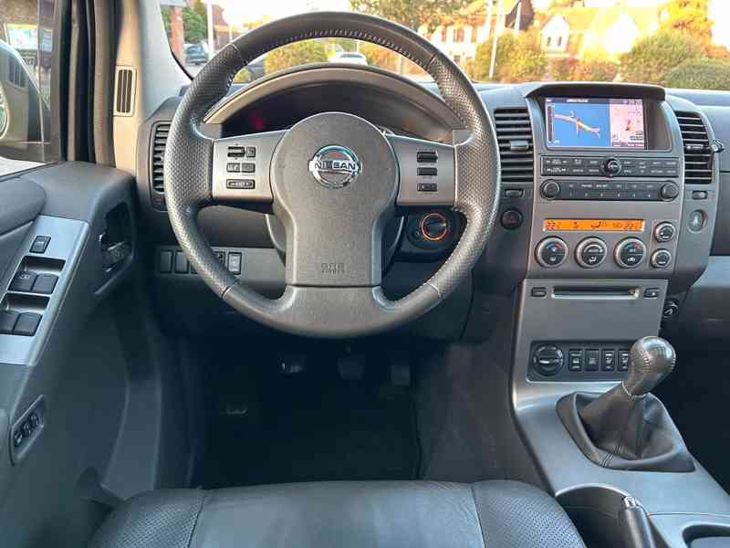 Nissan Pathfinder2.5 dCi Premium 128kw - foto 16