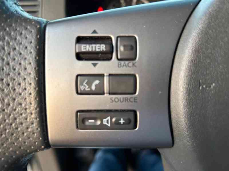 Nissan Pathfinder2.5 dCi Premium 128kw - foto 22