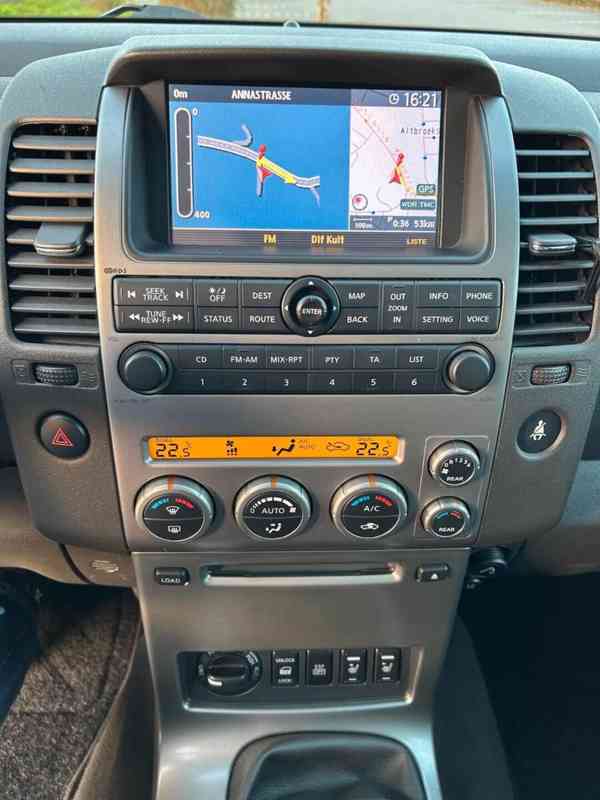 Nissan Pathfinder2.5 dCi Premium 128kw - foto 7