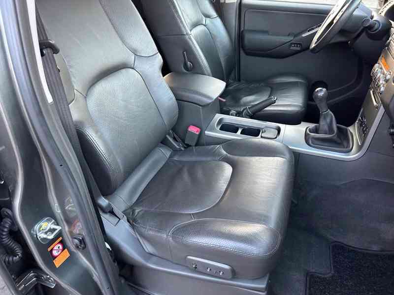 Nissan Pathfinder2.5 dCi Premium 128kw - foto 12