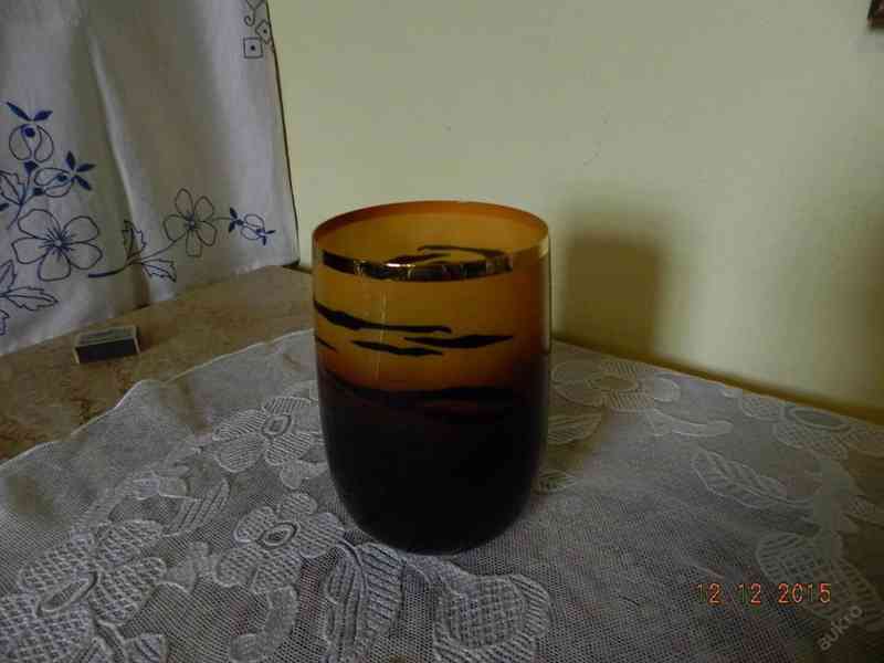 Hezká stará skleněná váza zlacený okraj - foto 2