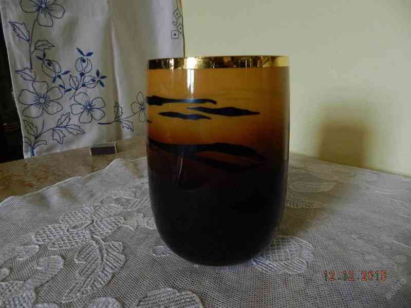 Hezká stará skleněná váza zlacený okraj - foto 1