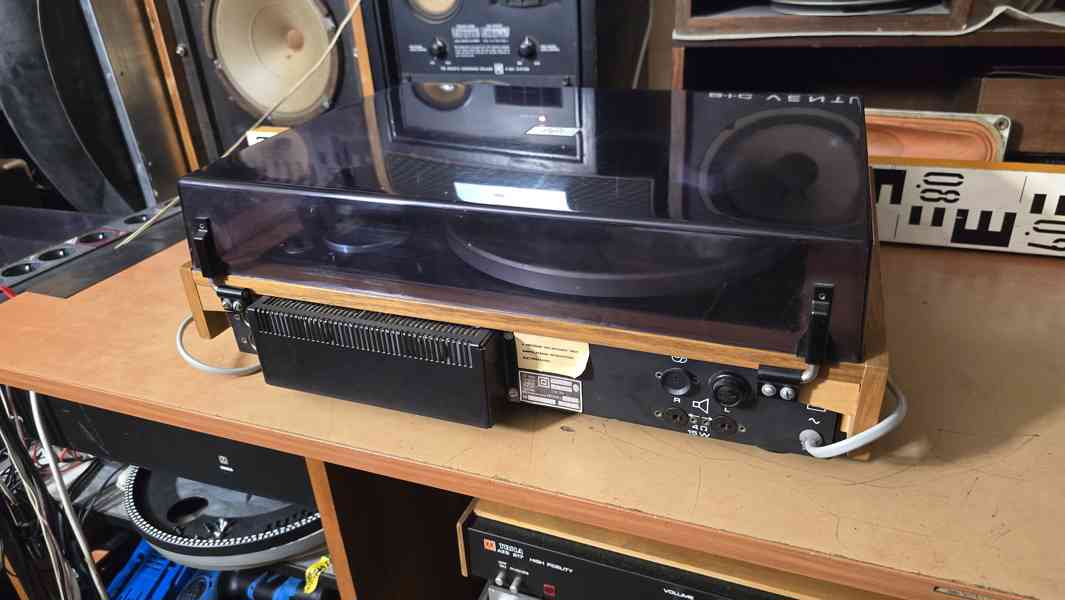 Gramofon TESLA NZC 431 velmi hezký vzhled - foto 9