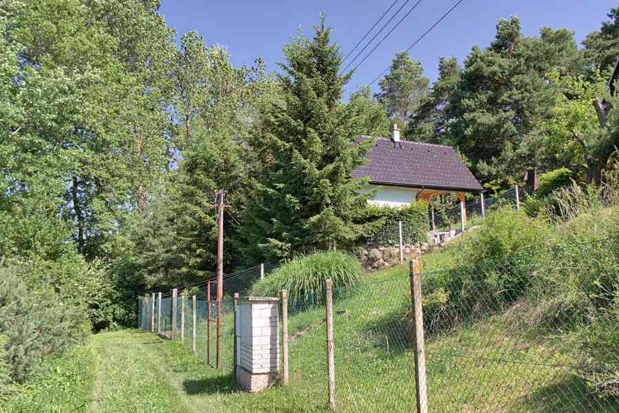 Ubytování na chatě s oploceným pozemkem - Vysočina - foto 8
