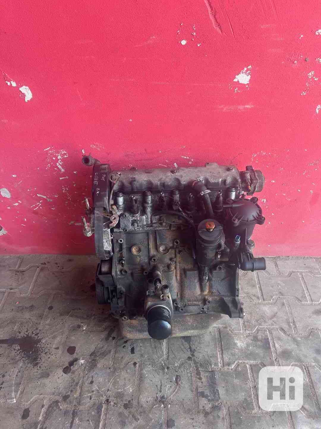 Motor 1,9TD 66KW DHY - DHX Peugeot Citroen prodám - foto 1