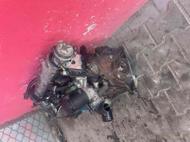 Motor 1,9TD 66KW DHY - DHX Peugeot Citroen prodám - foto 3