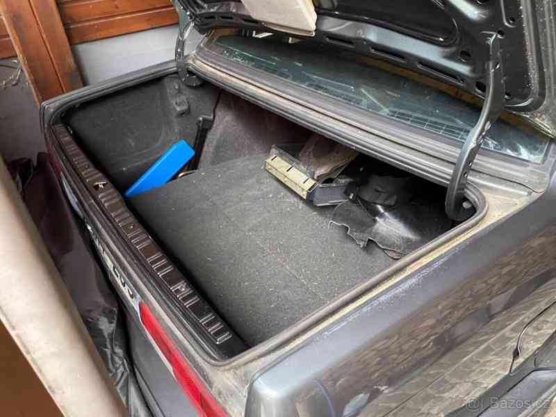 BMW Řada 3 e30 - foto 19
