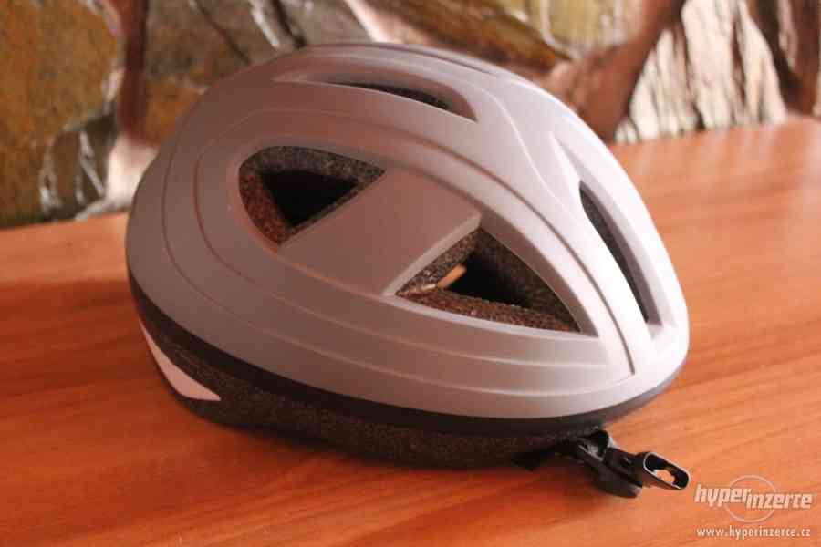 Cyklistická helma vel. M , 53 - 57 cm - foto 1