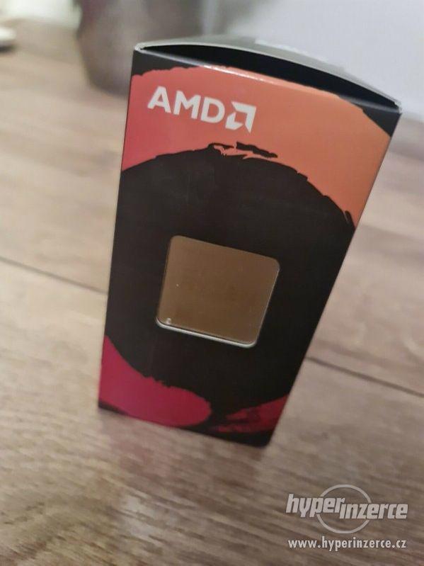 AMD Ryzen 5 5600X - foto 2