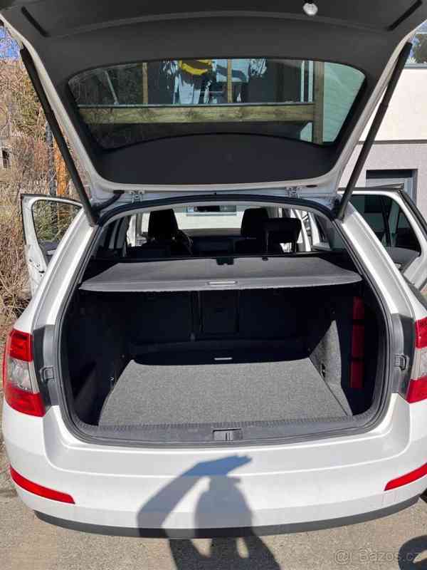 Škoda Octavia 1,6   III - nová technická - foto 6