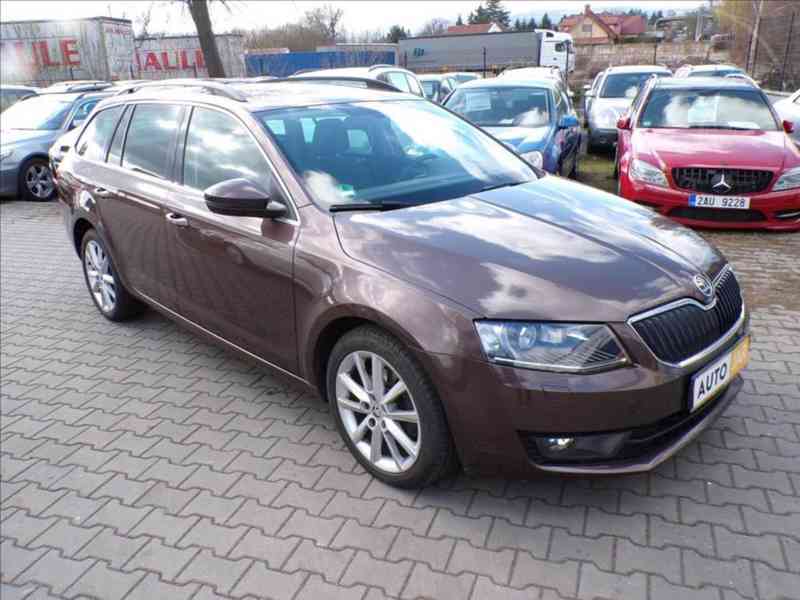 Škoda Octavia 2,0 TDI AUTOMAT,TAŽ.ZAŘ. - foto 1