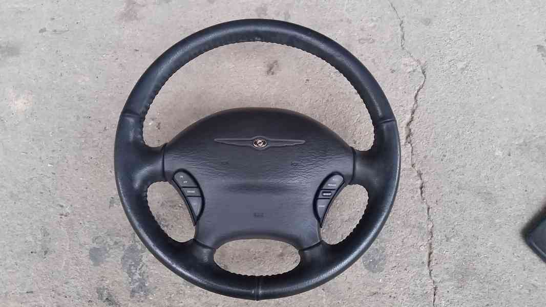 volant - chrysler sebring - foto 1