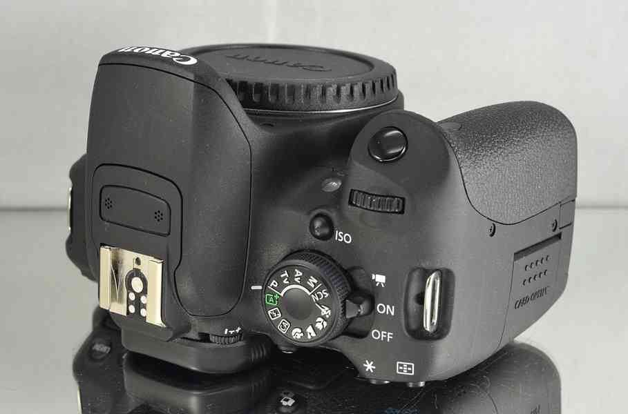 Canon EOS 700D  18 Mpix CMOS*Full HDV*13000 Exp - foto 5