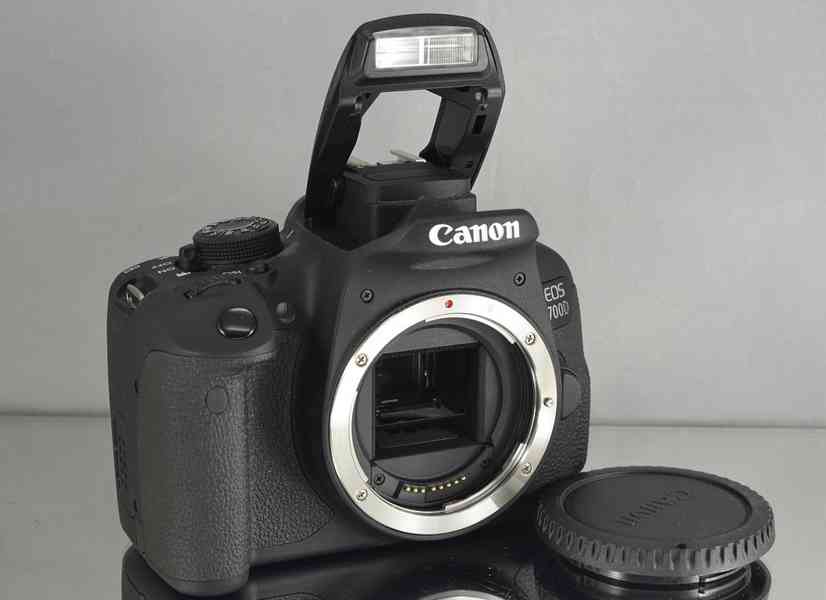 Canon EOS 700D  18 Mpix CMOS*Full HDV*13000 Exp - foto 4
