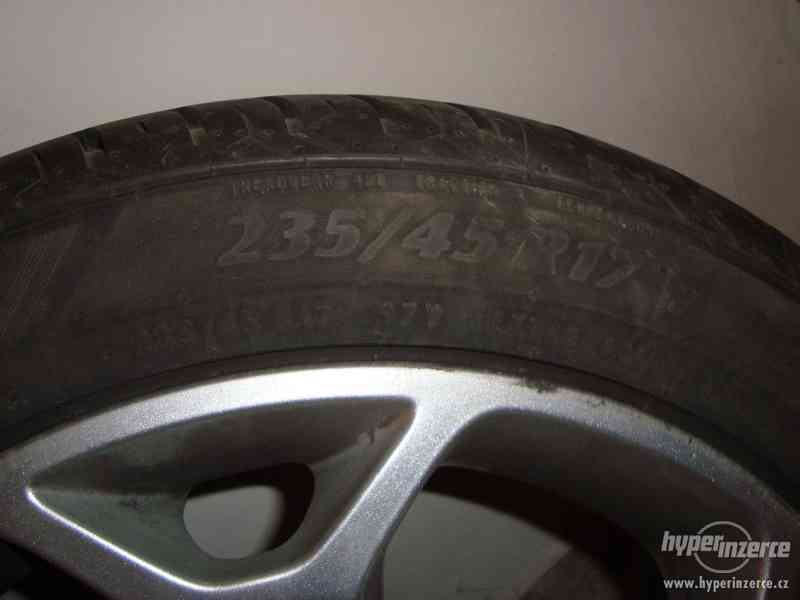 letní pneu na originál alu Ford 17" - foto 3
