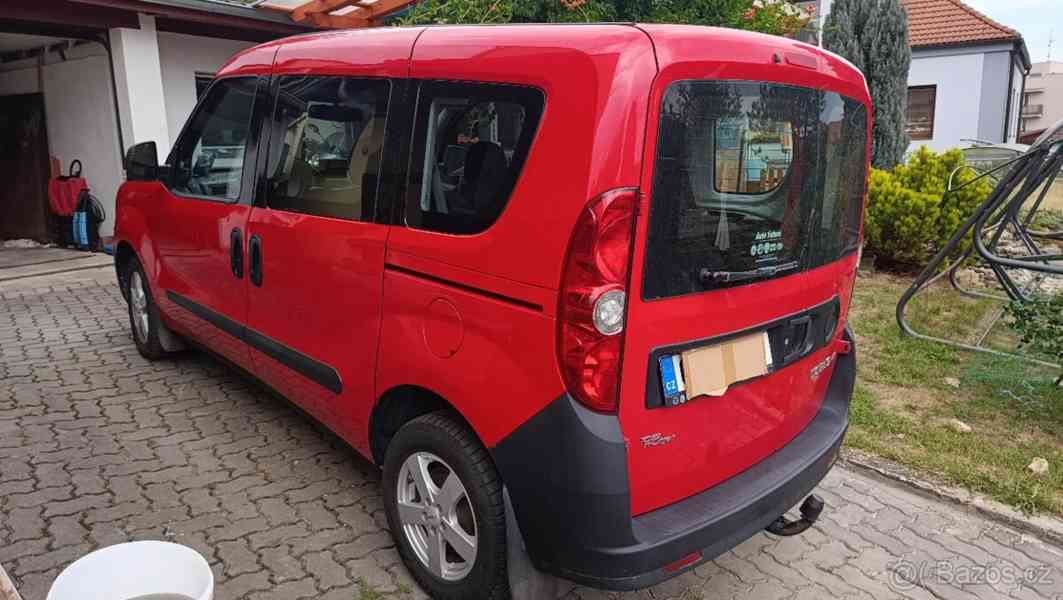 Fiat Dobló 1,6   DOBLO CARGO COMBI JTD 105 R - foto 7