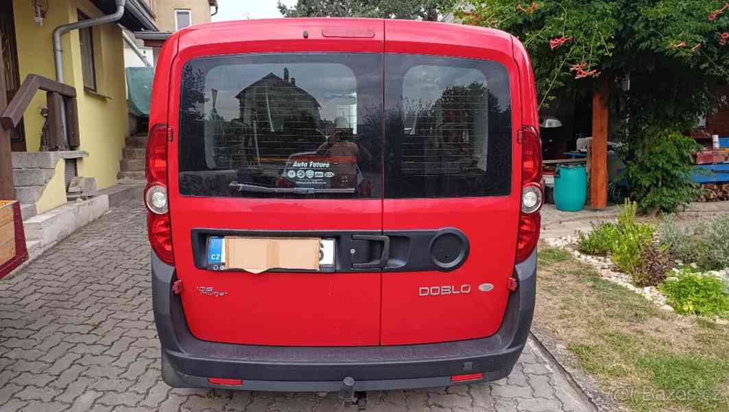 Fiat Dobló 1,6   DOBLO CARGO COMBI JTD 105 R - foto 3