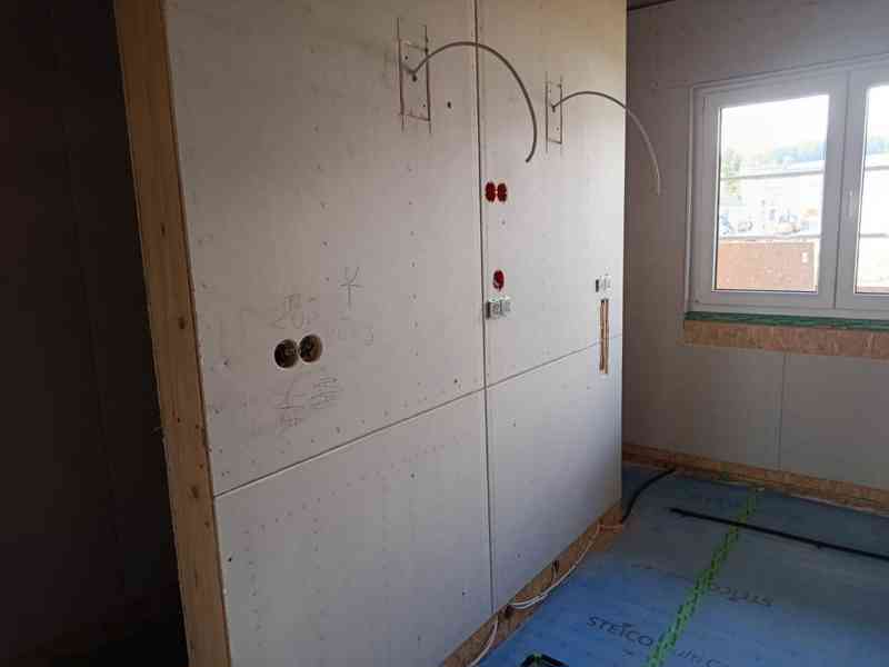 STAVEBNÍ PROFESE, ELEKTRIKÁŘI , POMOCNÍCI aj -  NĚMECKO - foto 11