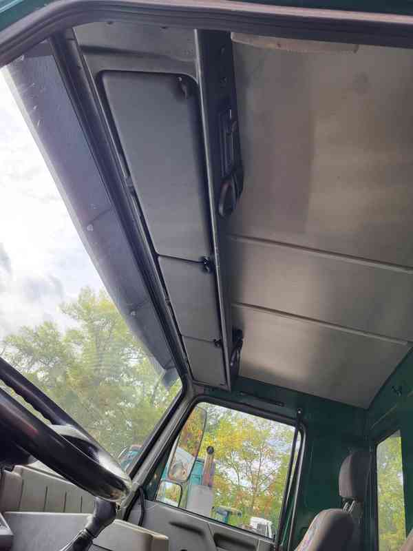 Kabina Tatra T815 EURO 2 - foto 7