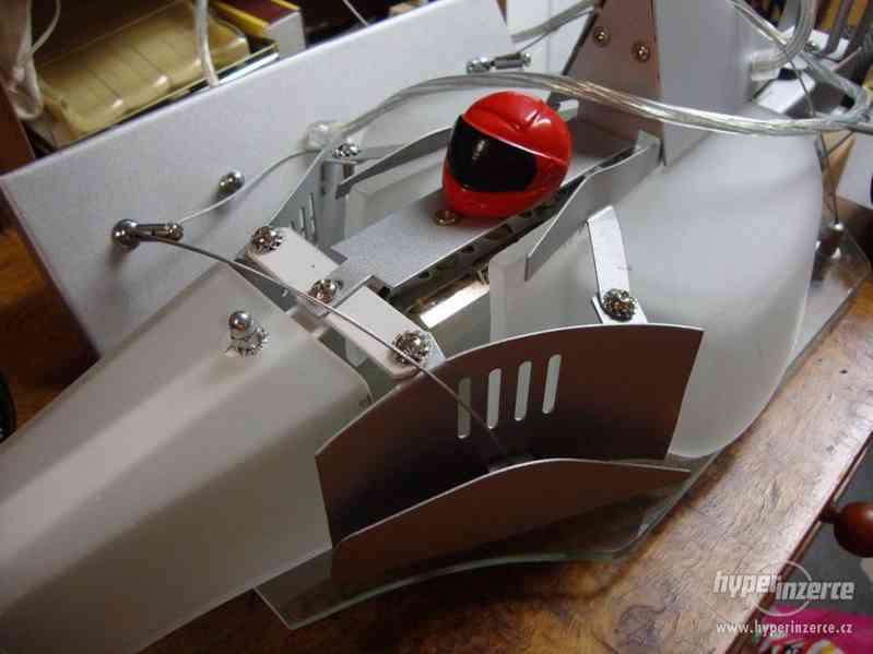 Lustr do dětského pokoje F1 Formule jedna sklo PC 5000 Kč - foto 4