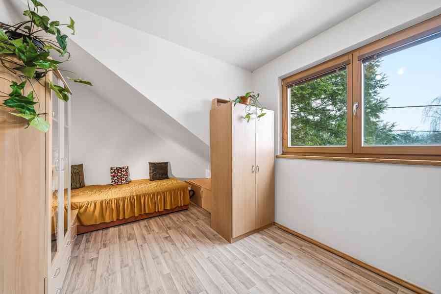 Prodej velkorysého domu (2x 4+kk) s možností podnikání, Lhot - foto 4