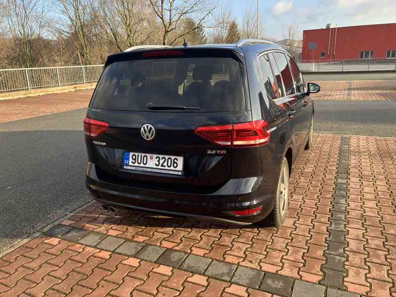 VW Touran 2.0 TDI Highline, Full Led, navi., tažné - foto 3