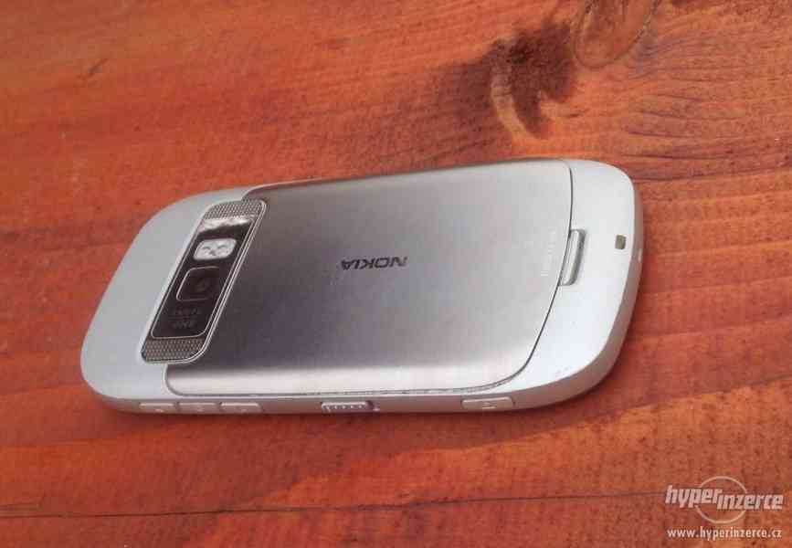 Nokia C-7 - foto 4