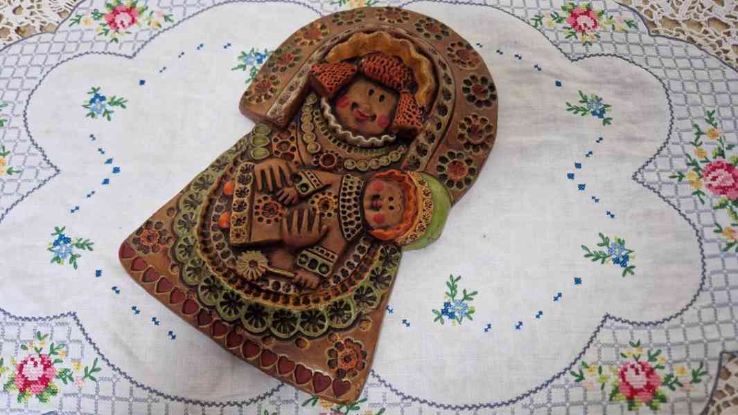 Zajímavý starý Reliéf na zeď Madona s dítětem - foto 3