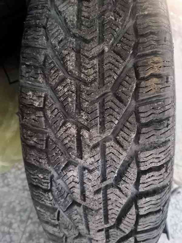 Zimní pneumatiky 205/55/R16 94H - foto 2